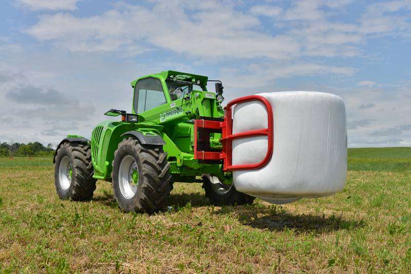 WIFO Wrapped Round Bale Handler